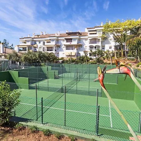 2034 Hacienda Nagueles I Golden Mile Apartment